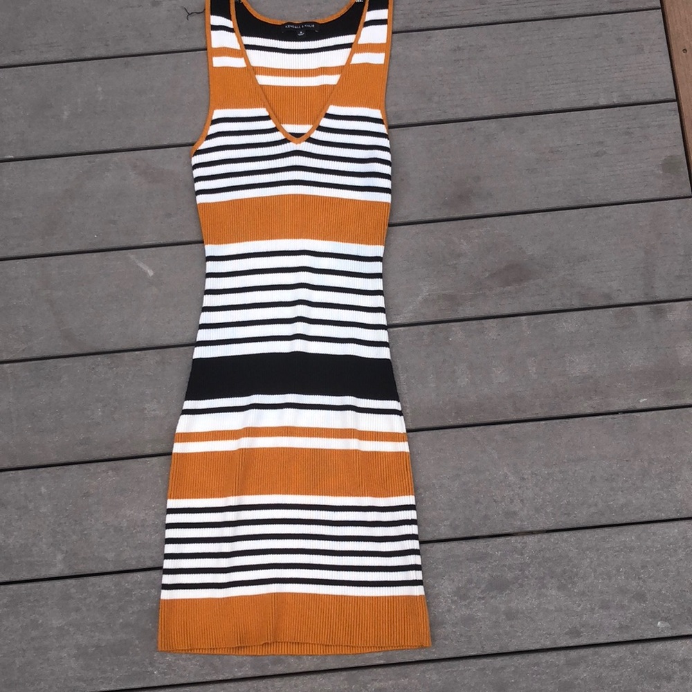 Sun dress VERY flattering
